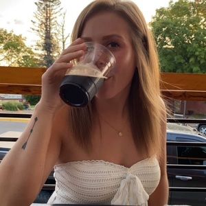 Meet your Posher, Elisabeth